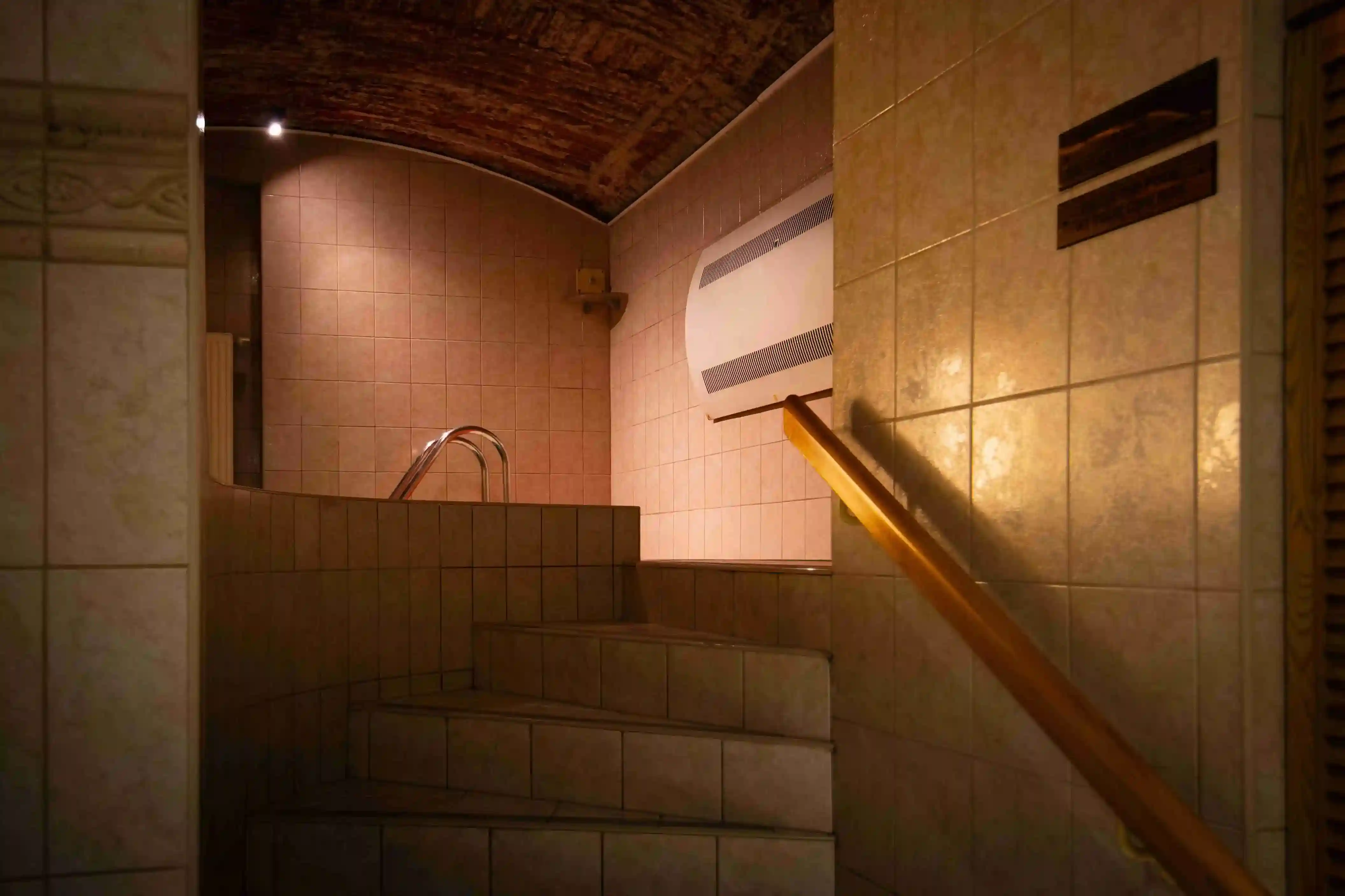 Sauna pool stairs